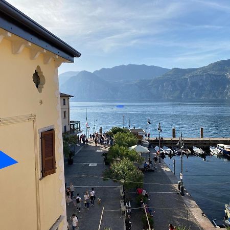 Da Mario Apartments Malcesine Esterno foto
